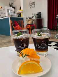 รีวิวร้าน UNE FILLE CAFE สาขา 2 สกลนคร