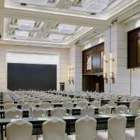 Where Contemporary Luxury Meets Vibrant Culture
