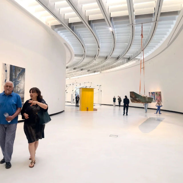 Rome's Contemporary Art Haven: Get Your Money's Worth with 7 Exhibitions! 🎨🏛️