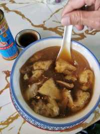 เฮียเต้ กินอร่อย ร้านตามสั่งสไตล์จีน