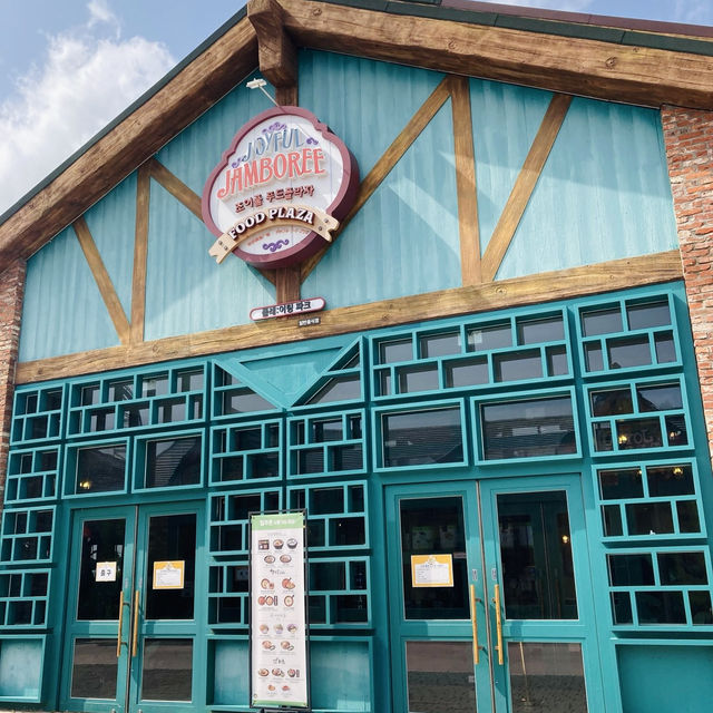 釜山🇰🇷ロッテワールド・アドベンチャーで軽食+休息でパワーチャージ🍲⟡.·