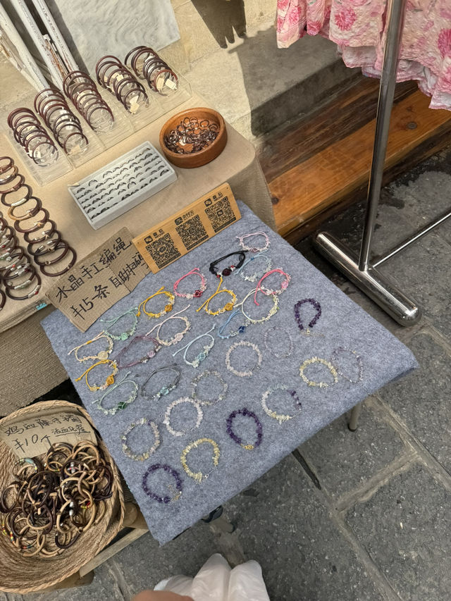 商業化比較低的股息故鄉小鎮