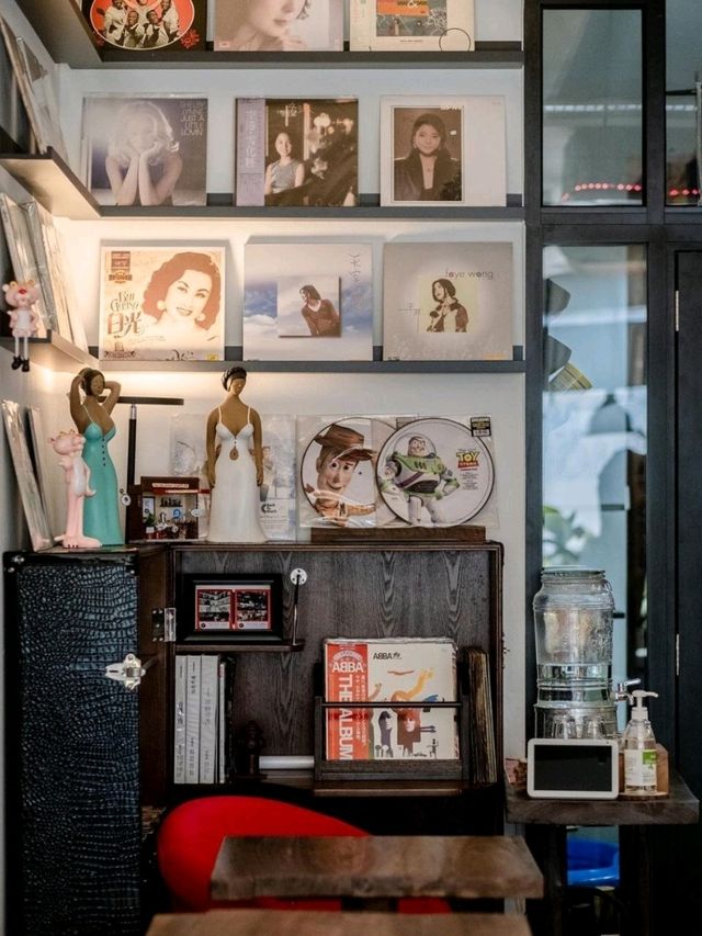 Vintage Kissa Cafe Malaysia