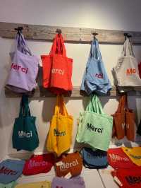 🇫🇷 Merci ! A cool lifestyle store in Paris 