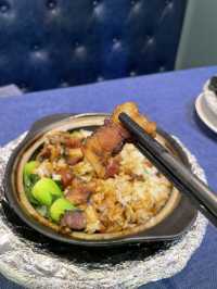 經典配搭的煲仔飯