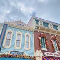 Hong Kong Disneyland 