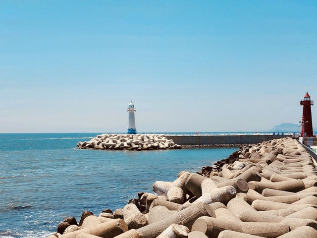 Cheongsapo, Busan: A Charming Fishing Village with Coastal Beauty