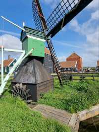 Windmill Wonderland: A Day at Zaanse Schans!