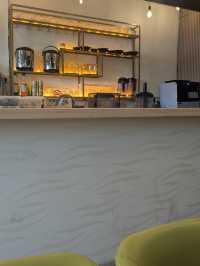 Chill Vibes at Vrex Cafe Semporna!