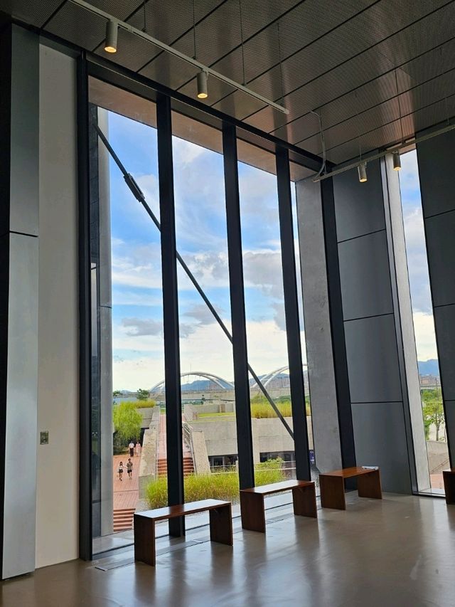 最新開幕〔新北市美術館〕蘆葦叢中的當代藝術公園🎨🌿