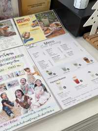 คาเฟ่ Feel At Ease กาญจนบุรี