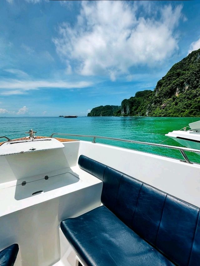 Paradise Found at Phi Phi Islands