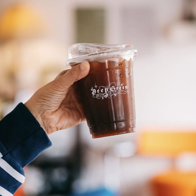 🕰️ Deep Green Coffee and Matcha ร้านนี้เปิดทุกวัน