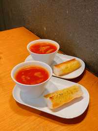 同朋友去「紅蔥頭」食Dinner