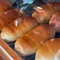 Kunst Bake n’ Cof –คาเฟ่มินิมอลสุดอบอุ่นกลางอยุธยา