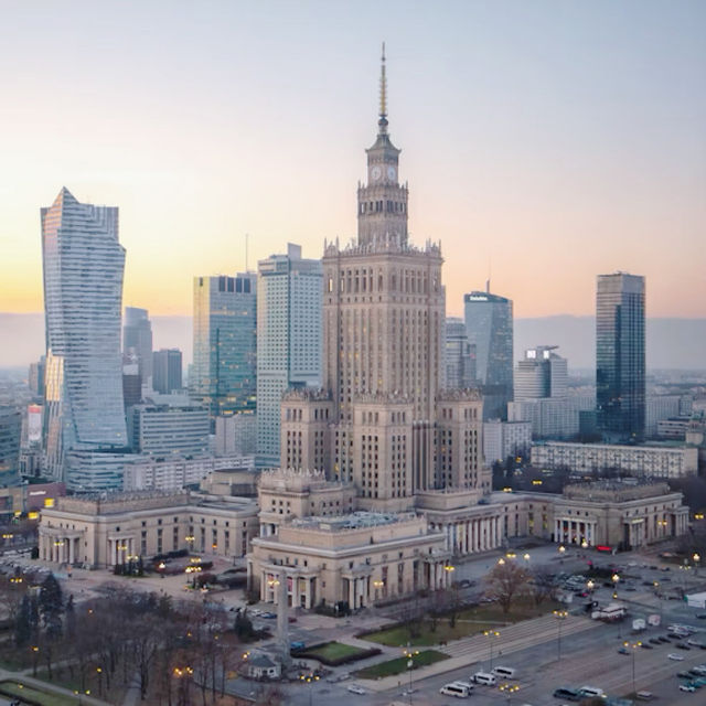 【歴史ある近代都市】ワルシャワ🇵🇱