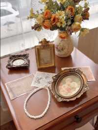 Three-Storey Vintage Charm Just Minutes from the Checkpoint