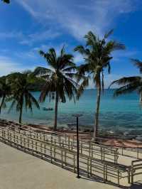 หาดถ้ำพัง เกาะสีชัง 🌊🌴