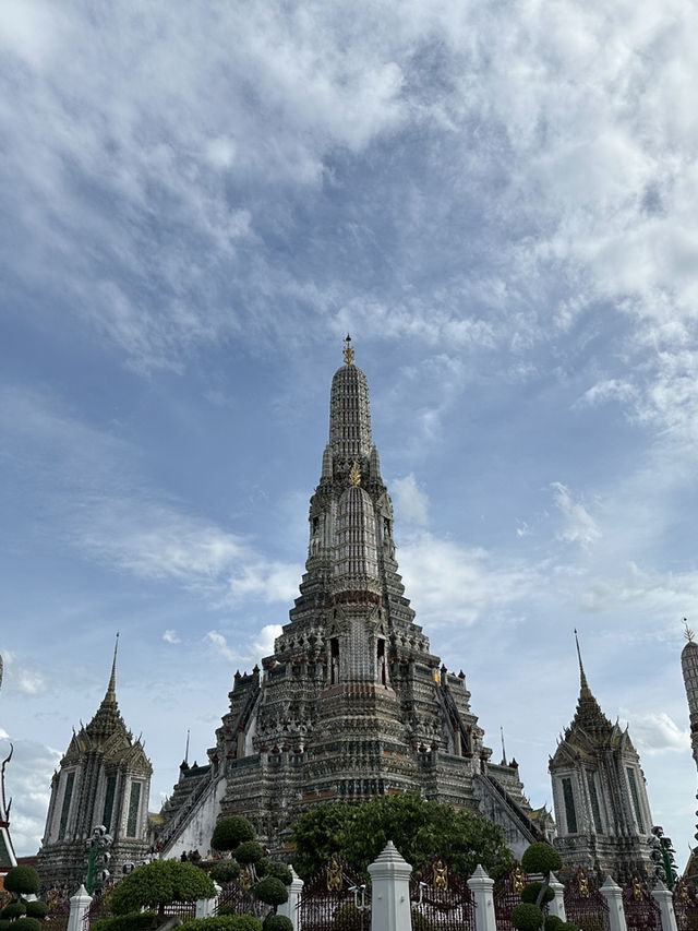 3 Great Temples to Visit in Bangkok!!