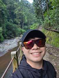 วิธีเดินทางไป Madakaripura Waterfall