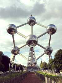 🌐✨ Europe budget Trip:Atomium Brussels – The Giant Icon of Belgium! 🇧🇪