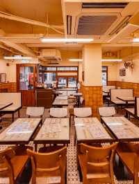 Slow Walker Cafe