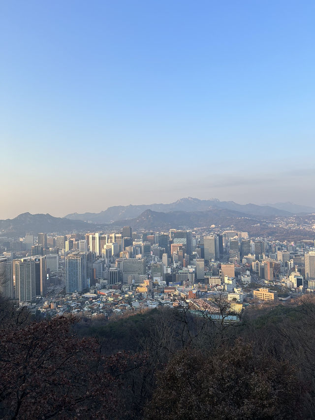 N Seoul Tower ในวันที่หิมะตกหนัก❄️