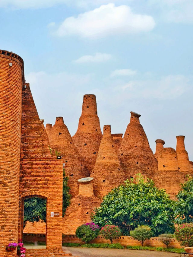 Dongfengyun in Mile – A Red-Brick Symphony of Art and Culture