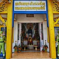 สักการะเสด็จในกรมหลวงชุมพรฯ ณ หาดอรุโณทัย