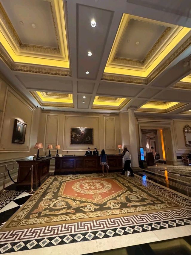 Hotel Grande Bretagne – Athens