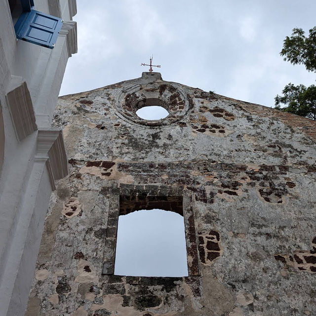 St. Paul’s Hill & Church (Bukit St. Paul)