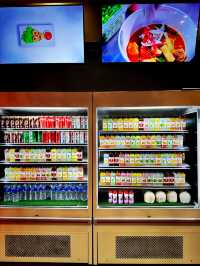 出発前のご褒美タイム！KLIA T2でショッピング＆ヌードル満喫旅