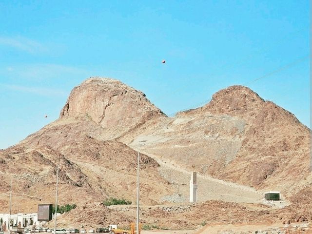 Climb to Light: A Spiritual Journey Up Jabal Al Nour