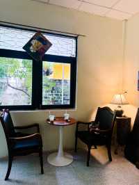 Mommam Bar คาเฟ่ลับในบ้าน