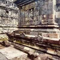 🌿✨ Plaosan Temple: Yogyakarta’s Twin Temples of Love & Harmony – A Solo Traveler’s Guide