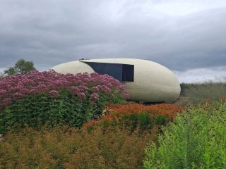ศิลปะสมัยใหม่ในบรรยากาศชนบทโบราณ