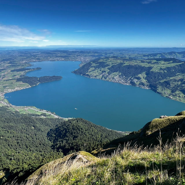 Through Time and Clouds – Mount Rigi by 🚂 Train 