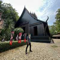 🖤 Baan Dam Museum – Chiang Rai’s Dark & Mysterious Masterpiece