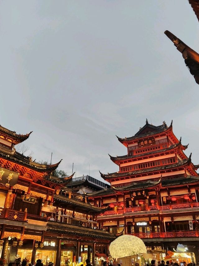 Yu Garden: Shanghai’s Window into Ming Dynasty Elegance