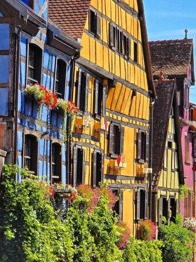 Enchanting Riquewihr: A Timeless Alsatian Gem ✨