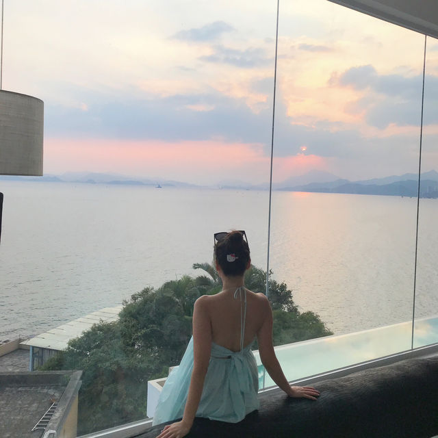 官湖酒店浪漫日落泳池泡湯體驗🌞💕♨️ 官湖酒店浪漫日落泳池泡湯體驗🌞💕♨️