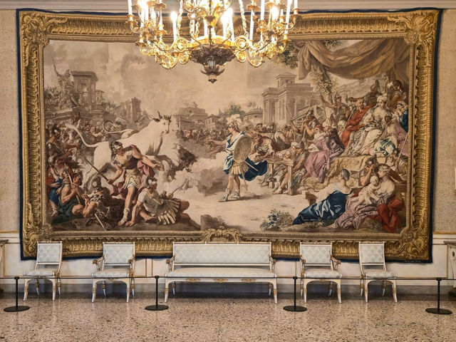 米蘭王宮 Palazzo Reale di Milano 米蘭王宮 Palazzo Reale di Milano