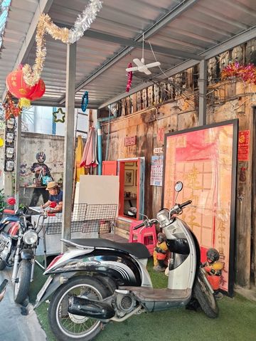 เที่ยวตลาดน้อย กรุงเทพ ฯ🛵🏮✨