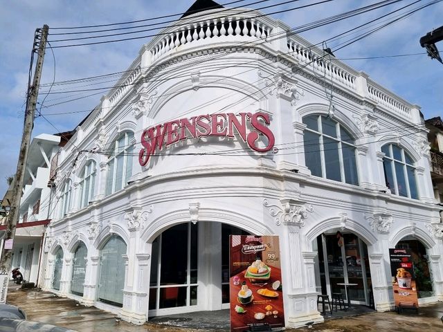 Strolling Through Old Phuket Town: Urban Vibes & Rainy Day Magic 🌧️🏍️