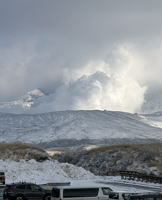 草千里變雪千里？！冬日阿蘇火山一日遊🌋