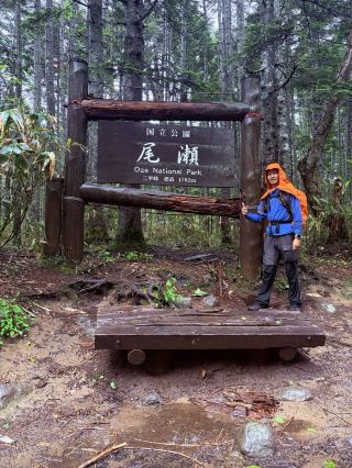 A Dreamy Morning Drizzle: An Unforgettable Night at Oze Hut in the Marshlands