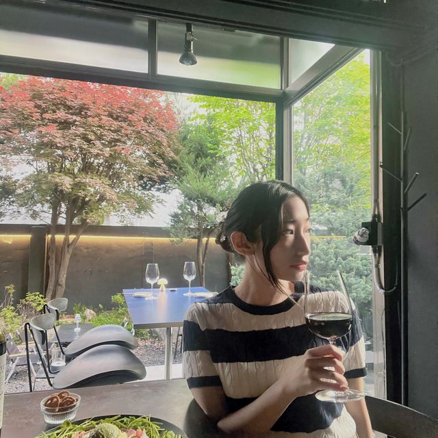 인센스향 느끼며 와인과 행복한 시간✨