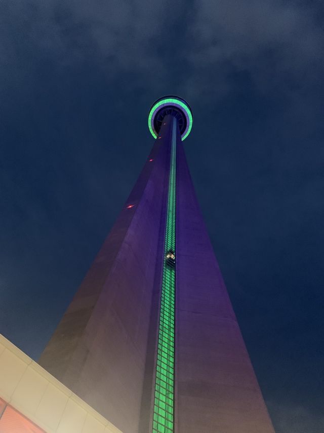CN Tower 🇨🇦