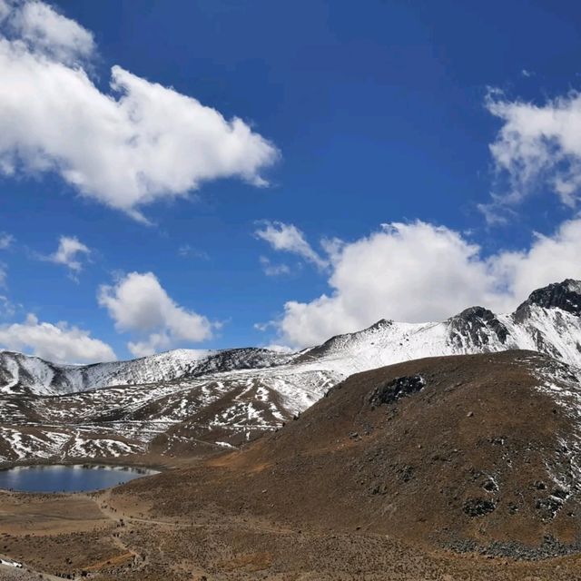 멕시코 사화산 Nevado de Toluca(해발 4600m)
