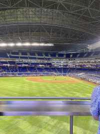 【マイアミ】ローンデポパークでMLB観戦⚾️